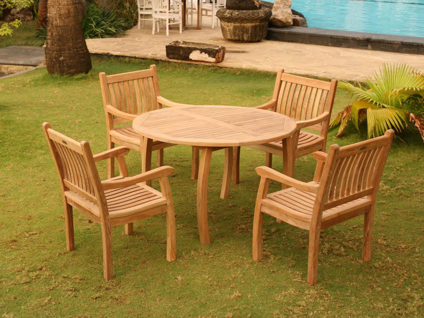 Jakarta Teak  48' Round Dining Table