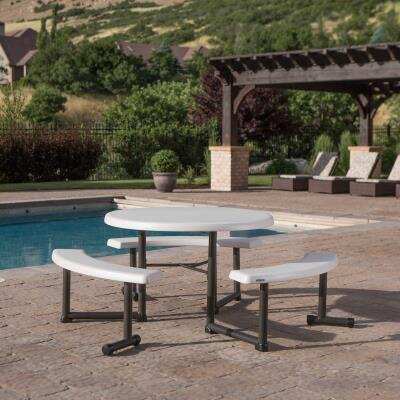 Lifetime 44-Inch Round Picnic Table