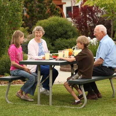 Lifetime 6-Foot Classic Folding Picnic Table - Hunter Green